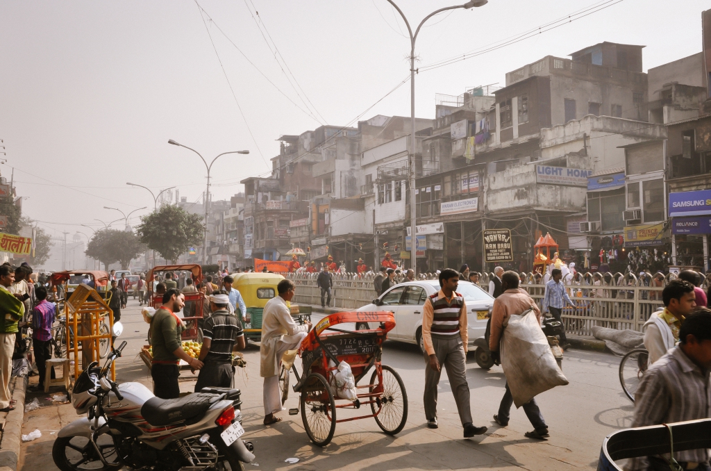 Delhi street scene 1