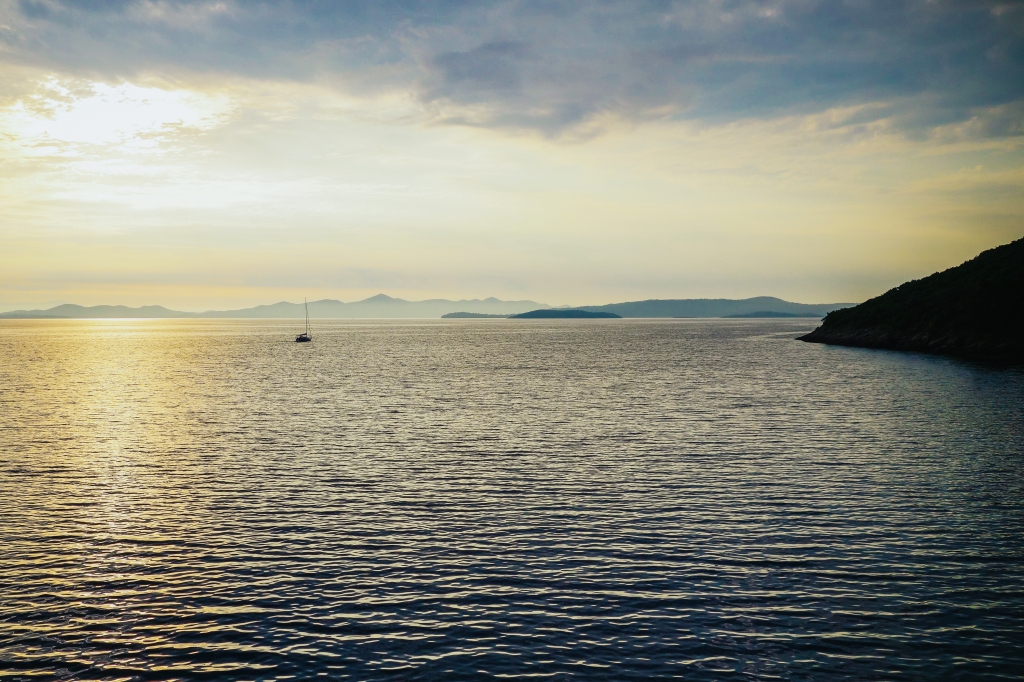 croatia sunrise over sea