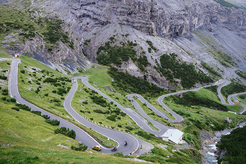 Stelvio Pass, descent