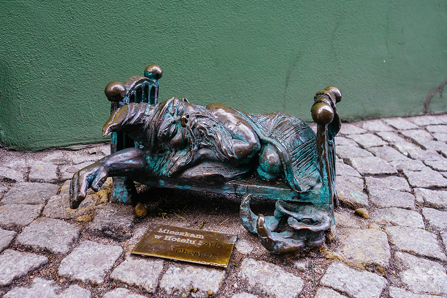 Statue, Wroclaw