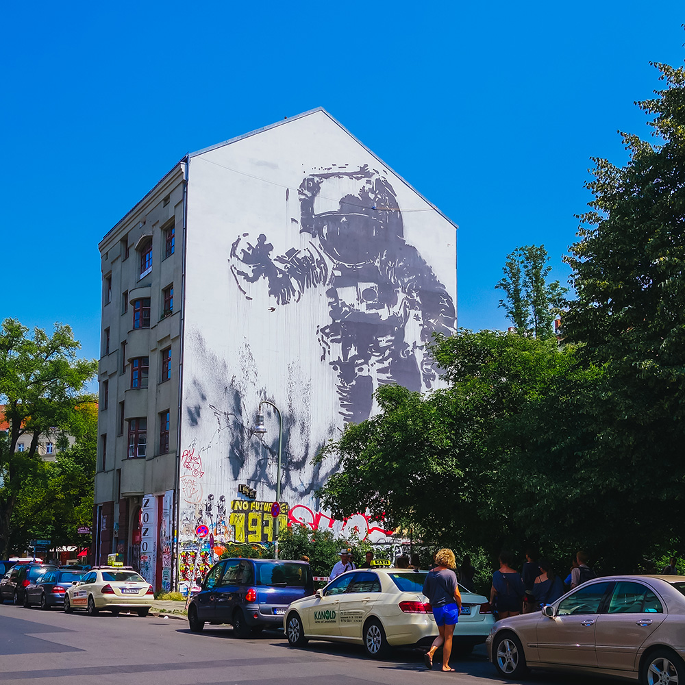 Where to Find Berlin's Best Street Art, Astronaut