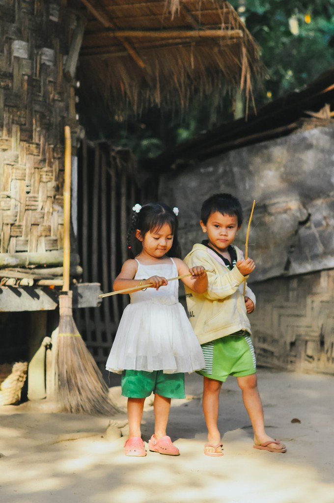 Kanchanaburi, Children