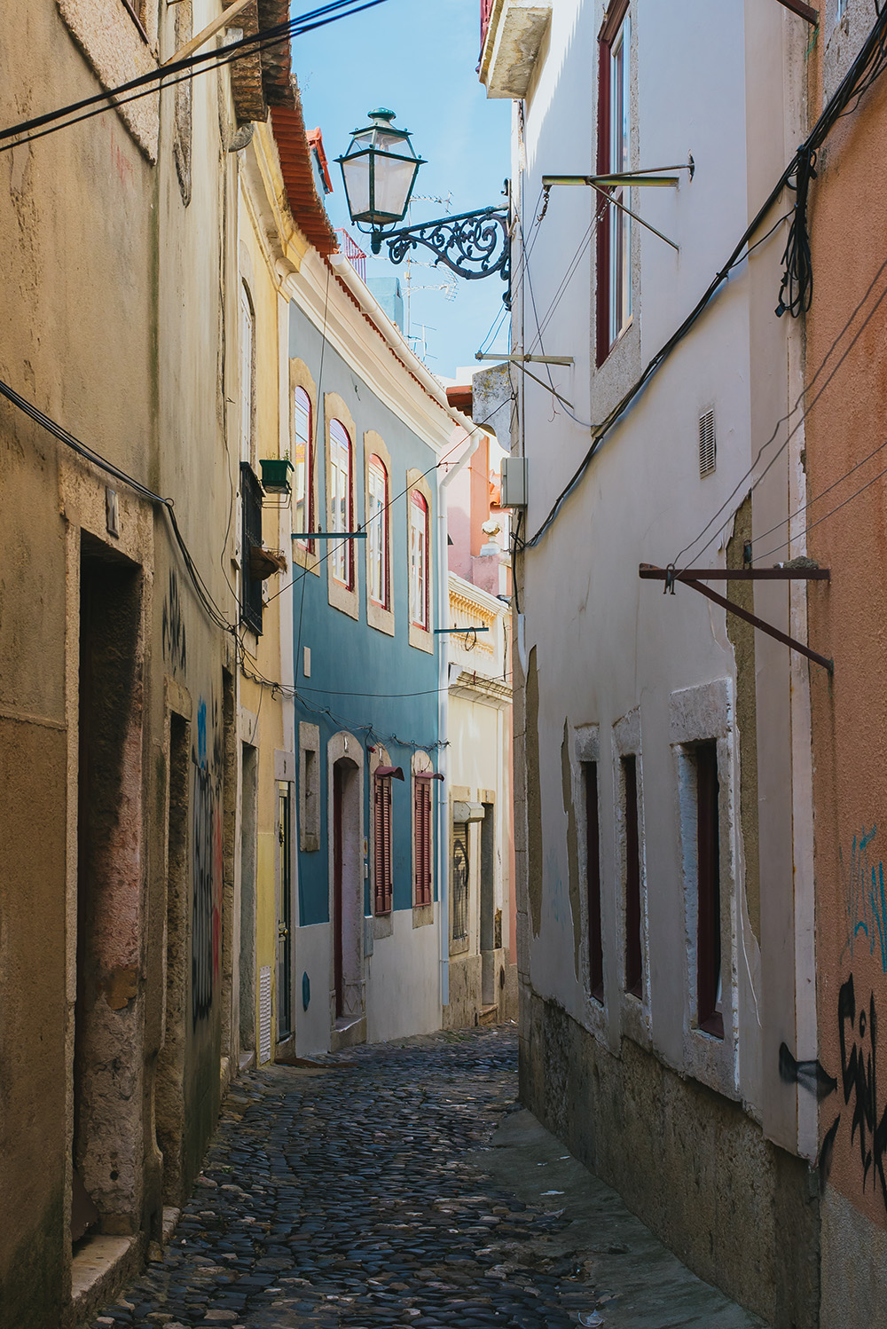 alfama_lisbon