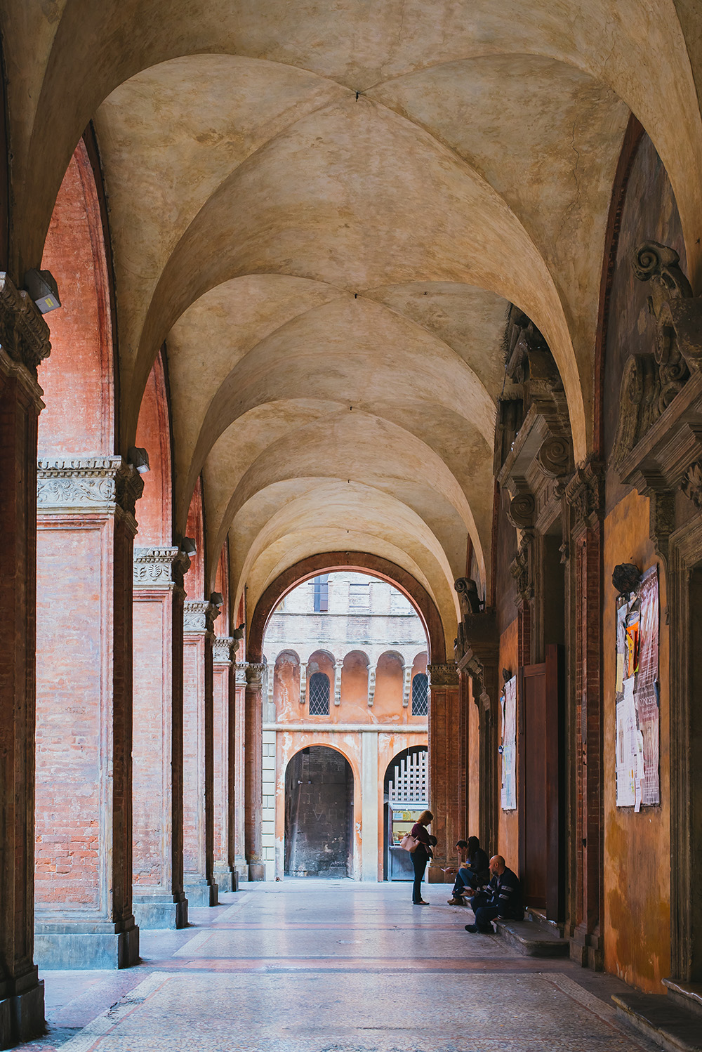 Bologna_portico