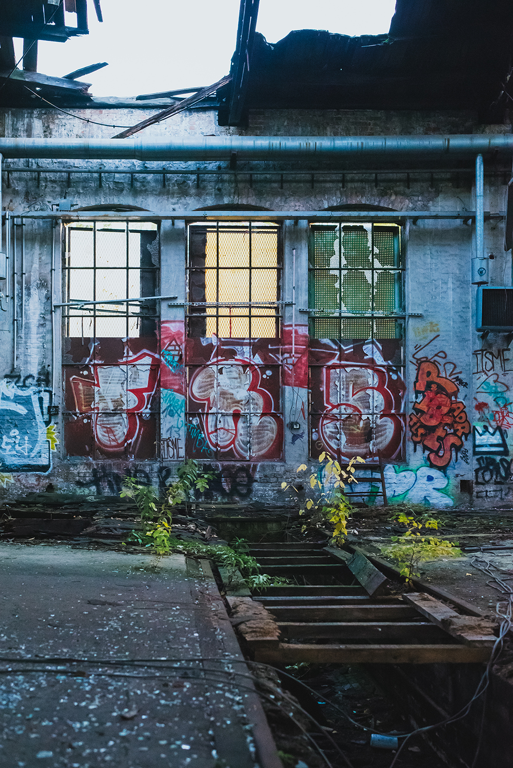 abandoned_rail_yard_berlin