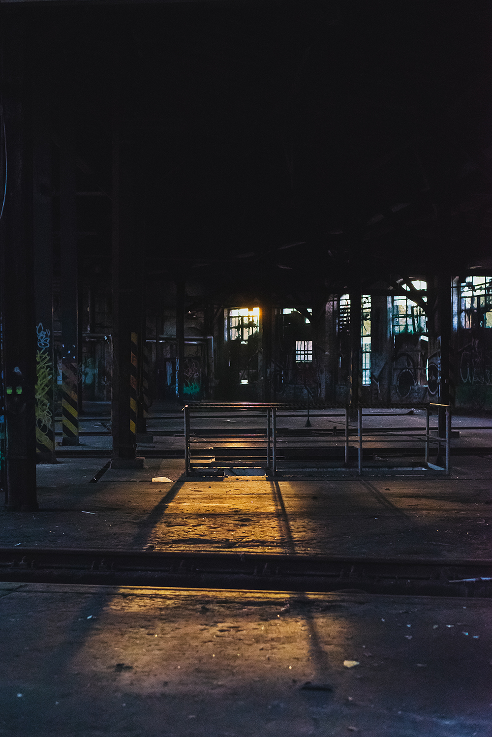 abandoned-railway_yard_berlin