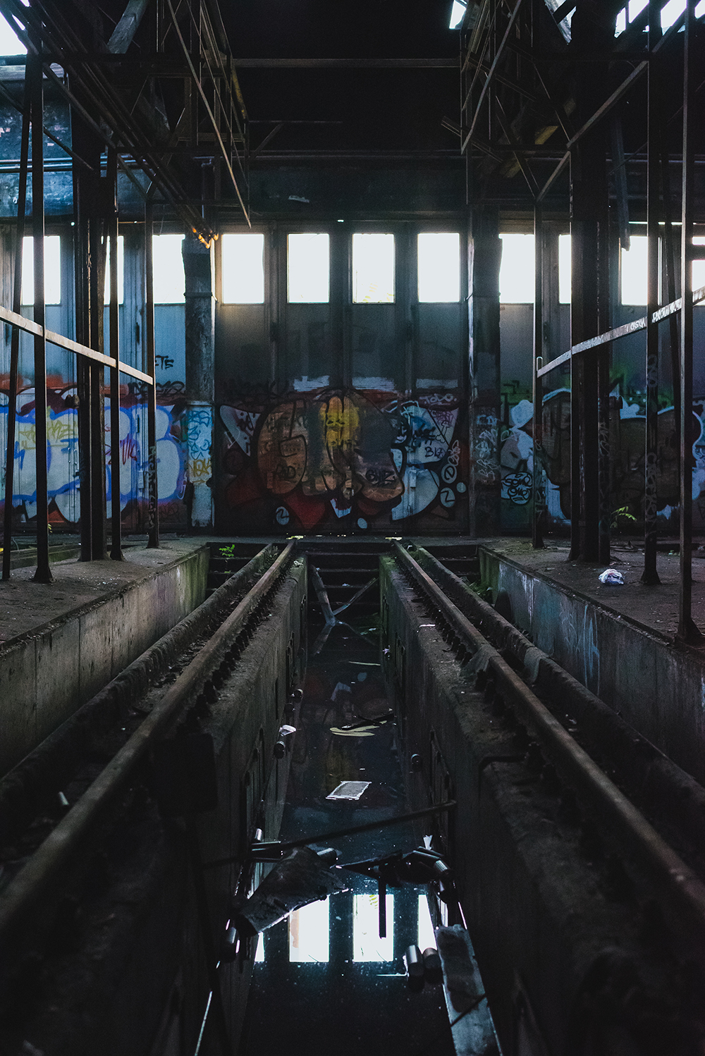 abandoned_railroad_yard_berlin
