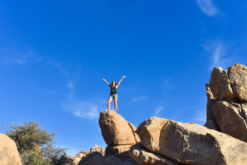 how_to_have_an_epic_weekend_at_joshua_tree_national_park_hiking