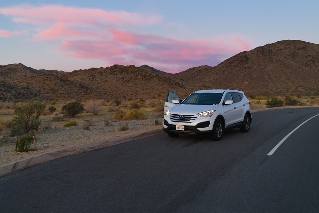 how_to_have_an_epic_weekend_at_joshua_tree_national_park_sunrise