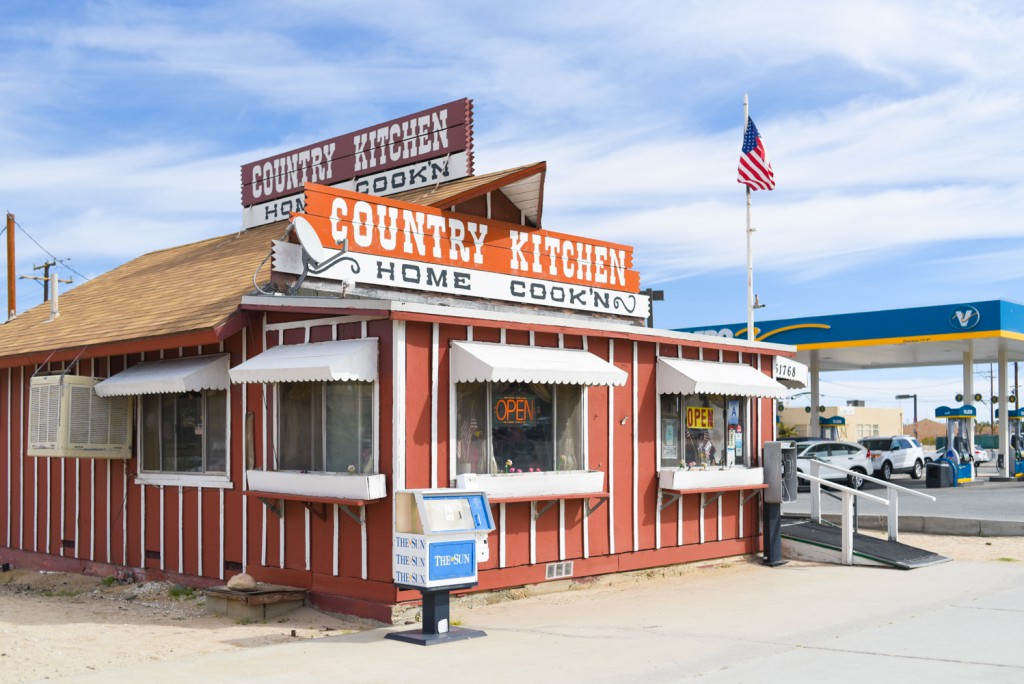 how_to_have_an_epic_weekend_at_joshua_tree_national_park_country_kitchen