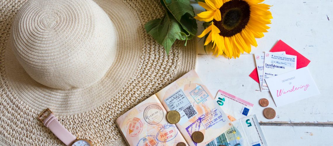 Tips for Travelling with Foreign Cash
