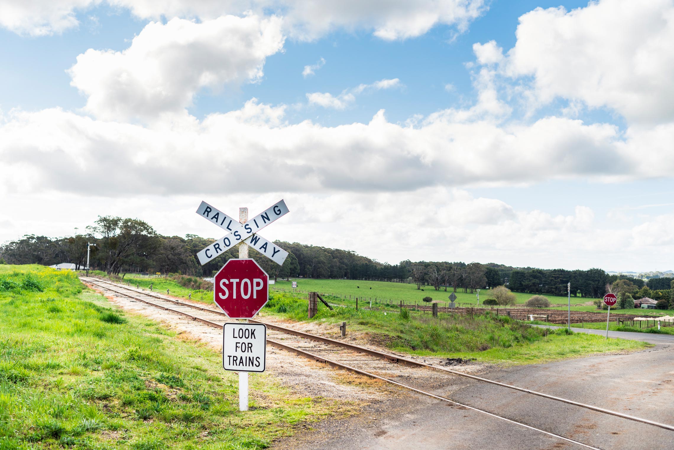 Hepburn Springs Rail Crossing