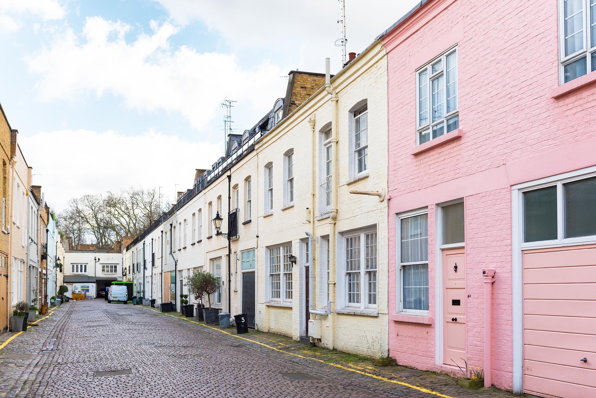 London's Cutest Streets, Prince's Gate Mews