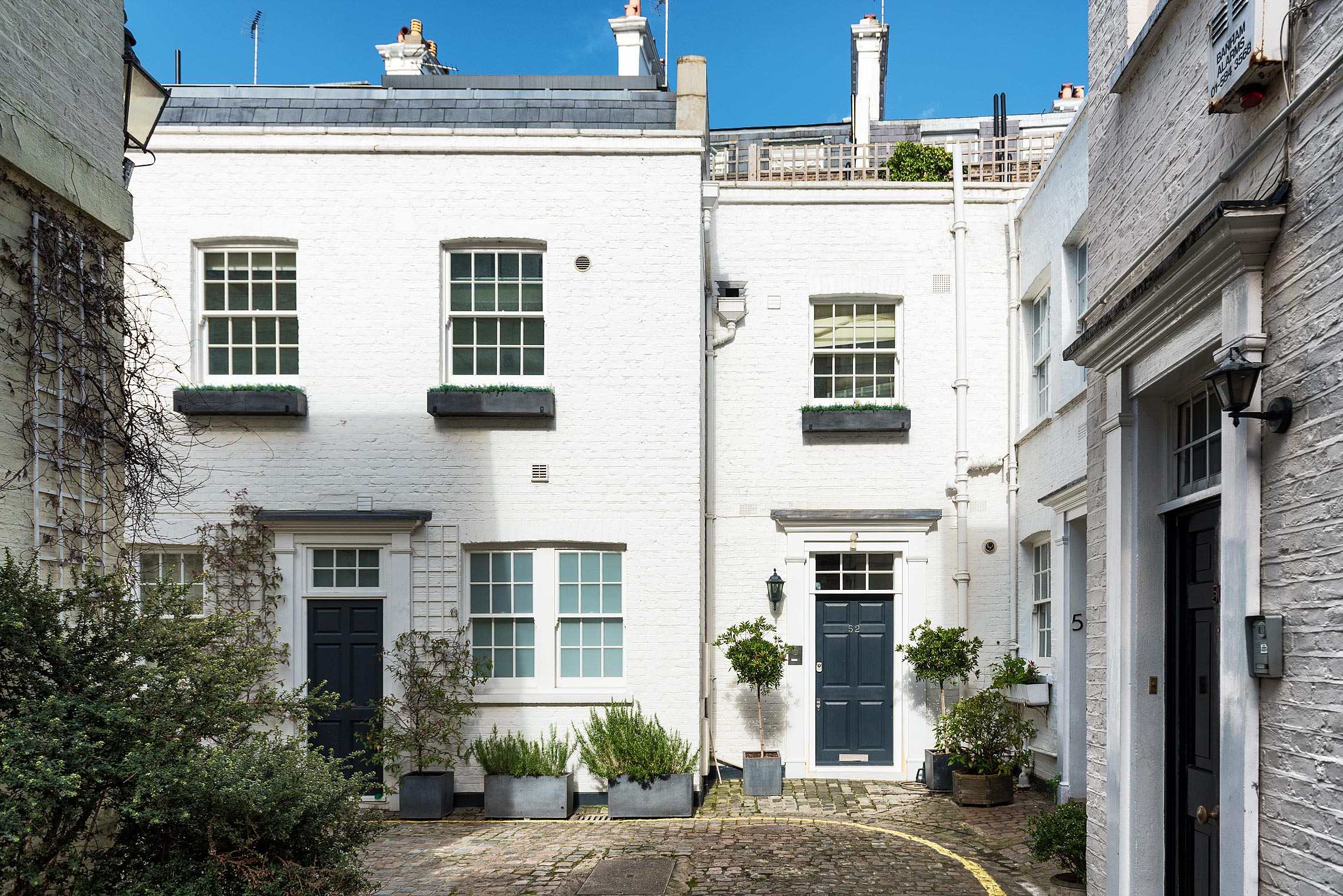 London's Cutest Streets, Queen's Gate Mews