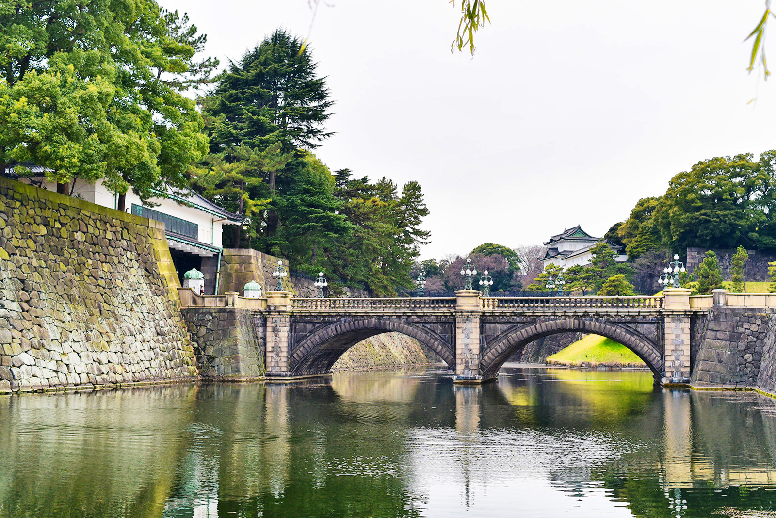 3 Days in Tokyo, Imperial Palace